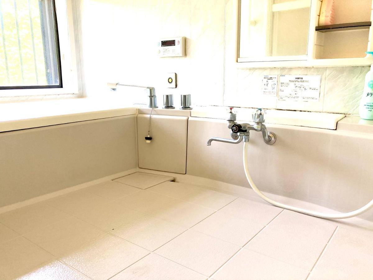富士の樱house 宝栄 Villa Fujikawaguchiko Eksteriør bilde