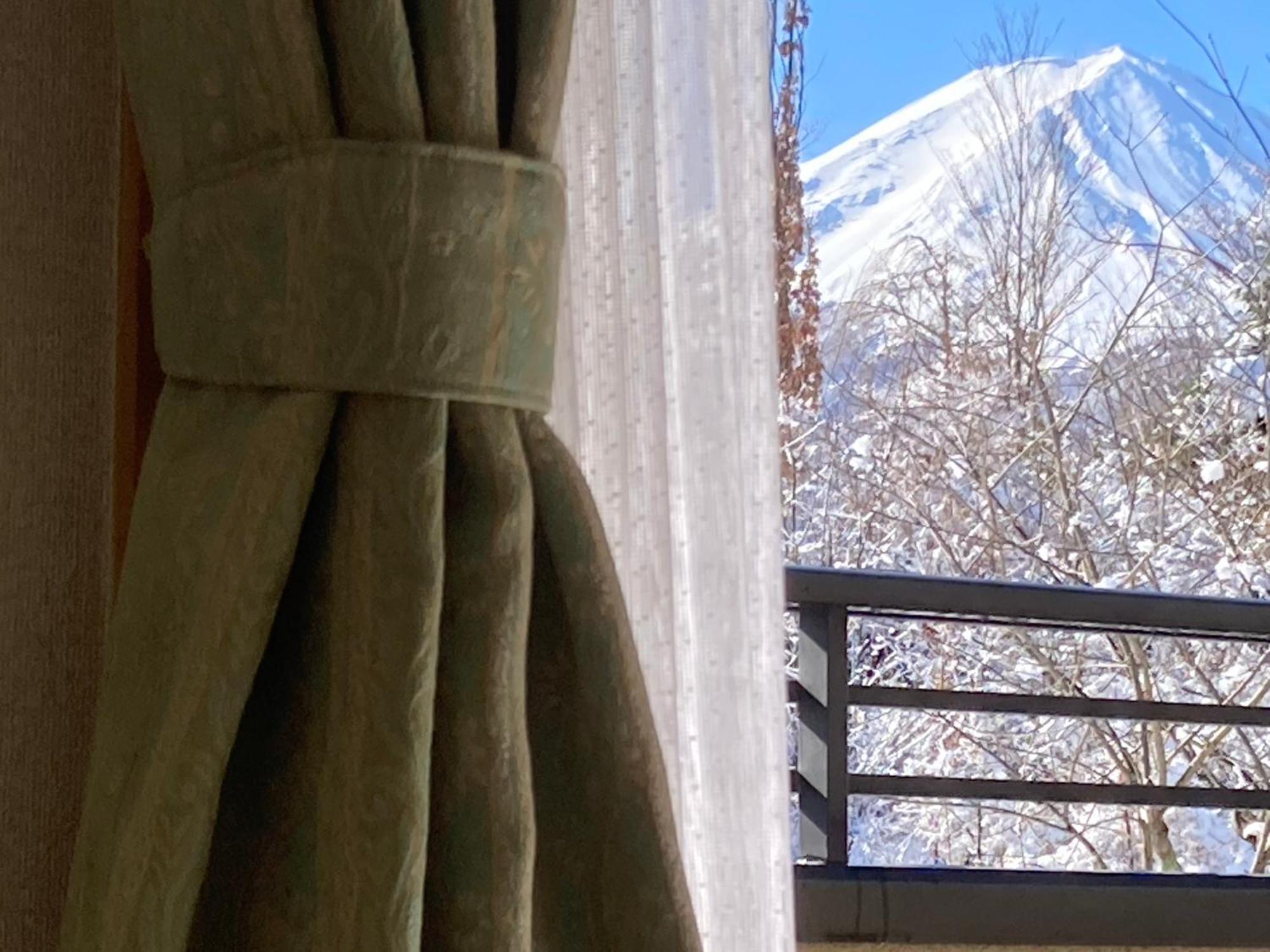 富士の樱house 宝栄 Villa Fujikawaguchiko Eksteriør bilde